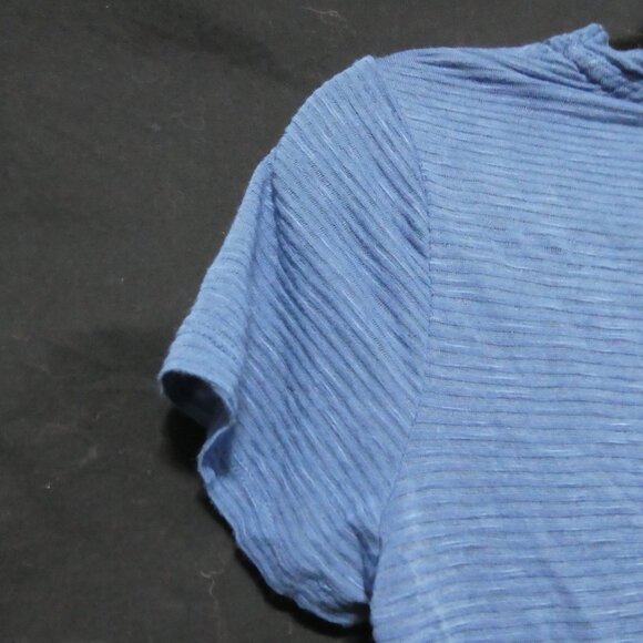 AERO - Seriously Soft Easy Tee | xs - extra small | Blue Striped Burnout Tee - Picture 8 of 14